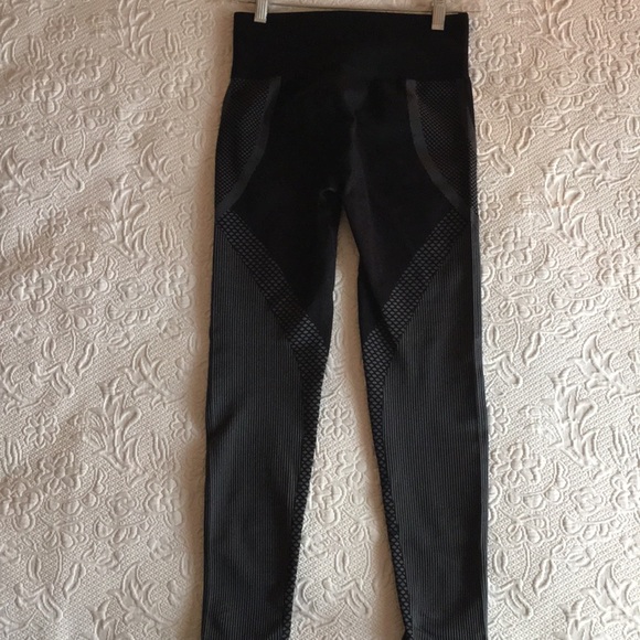 Athletic leggings - Picture 7 of 7